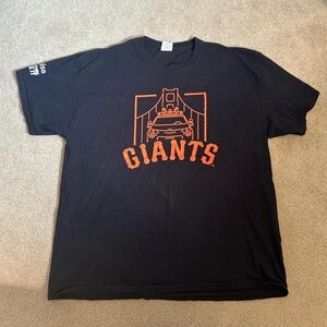 California Basketball giants tee